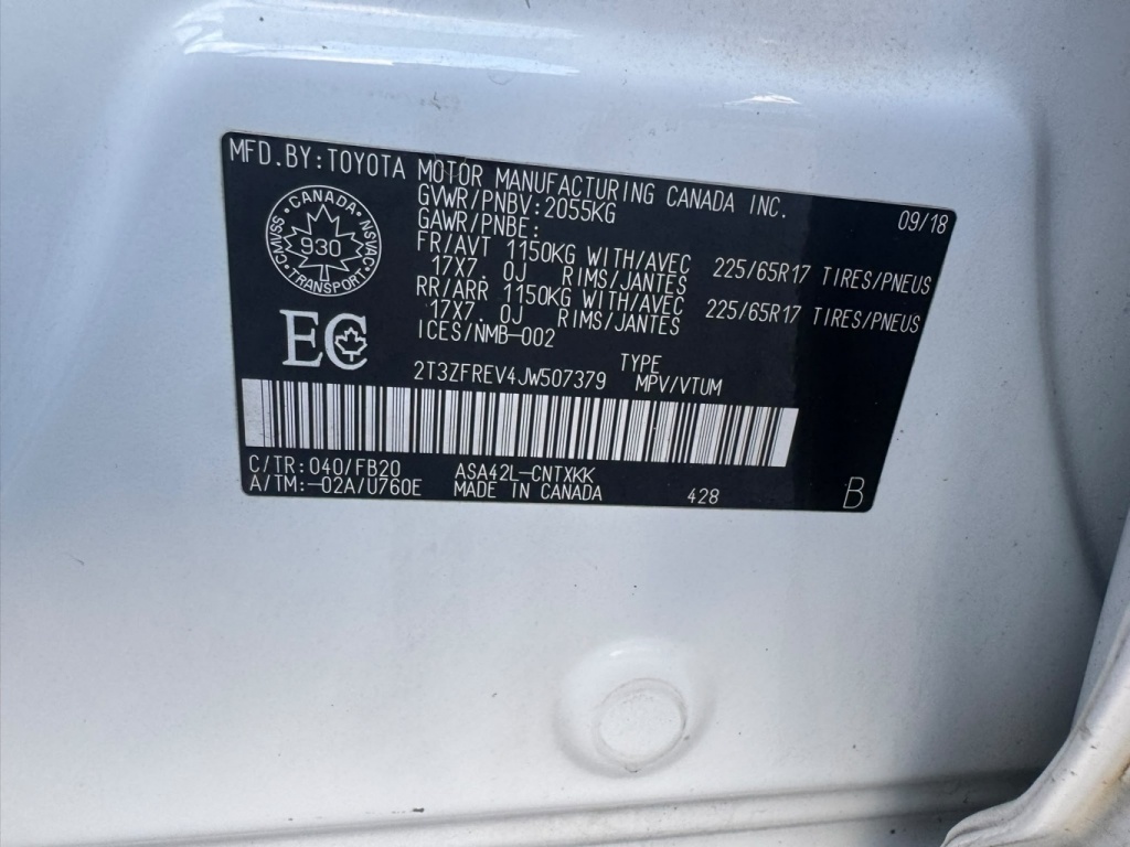 Toyota RAV4 LE 2018 — photo 16
