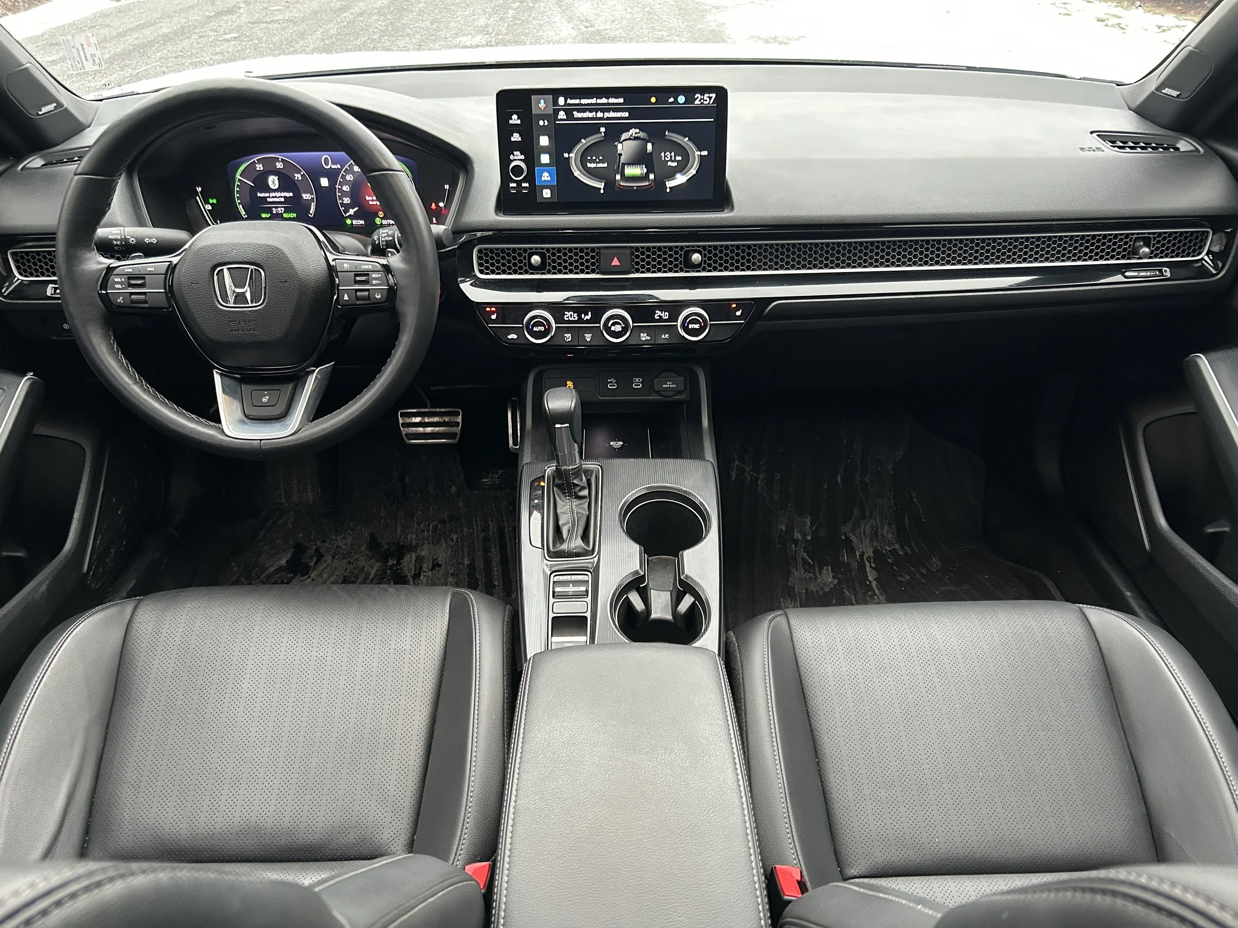 Honda Civic Touring Hybrid 2025 — photo 9