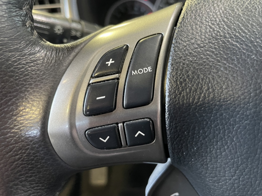 Subaru Impreza 2,5i avec Groupe Limited 2011 — photo 20