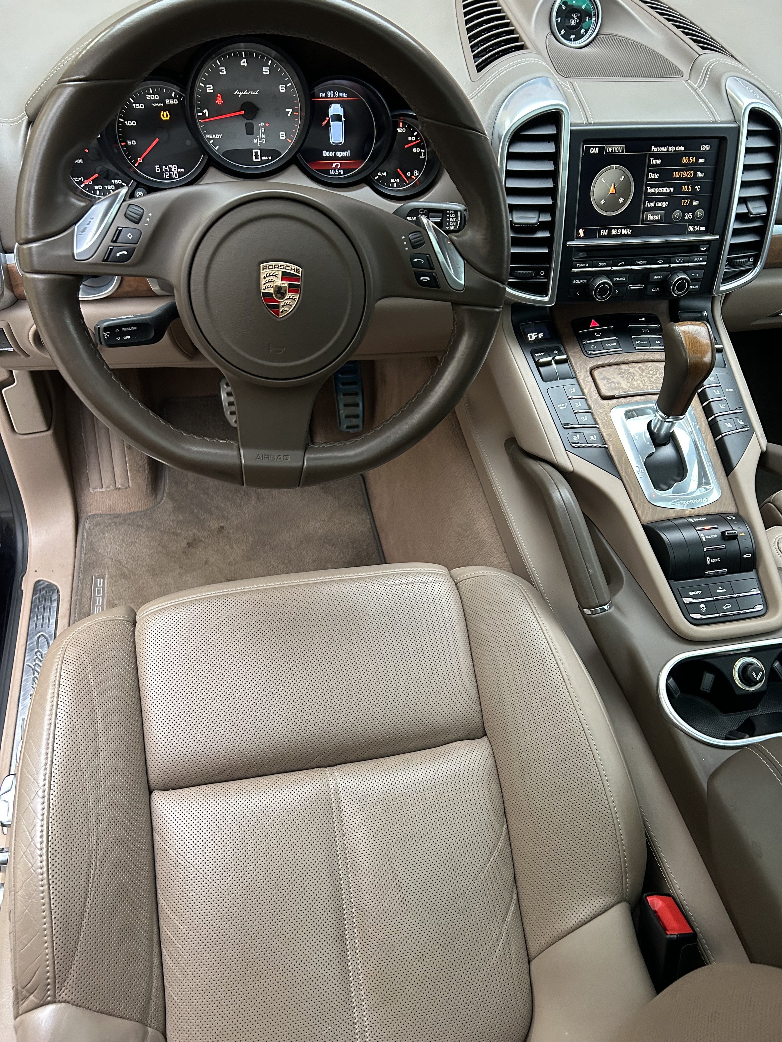 Porsche Cayenne S Hybrid 2011 — photo 14