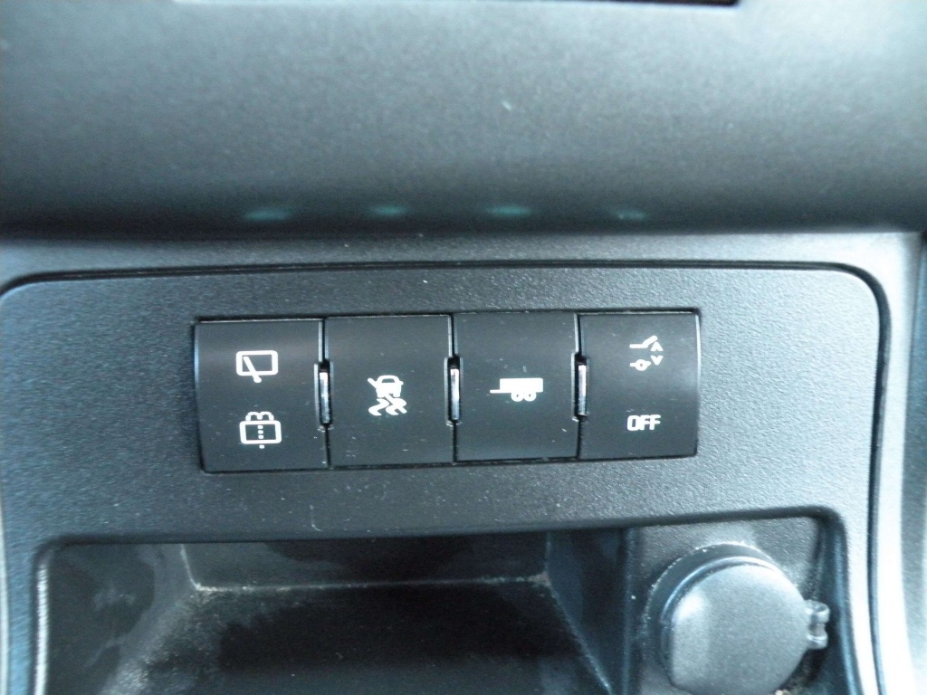 Chevrolet Traverse 2LT 2011 — photo 23