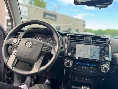 Toyota 4Runner  2021 — photo 4