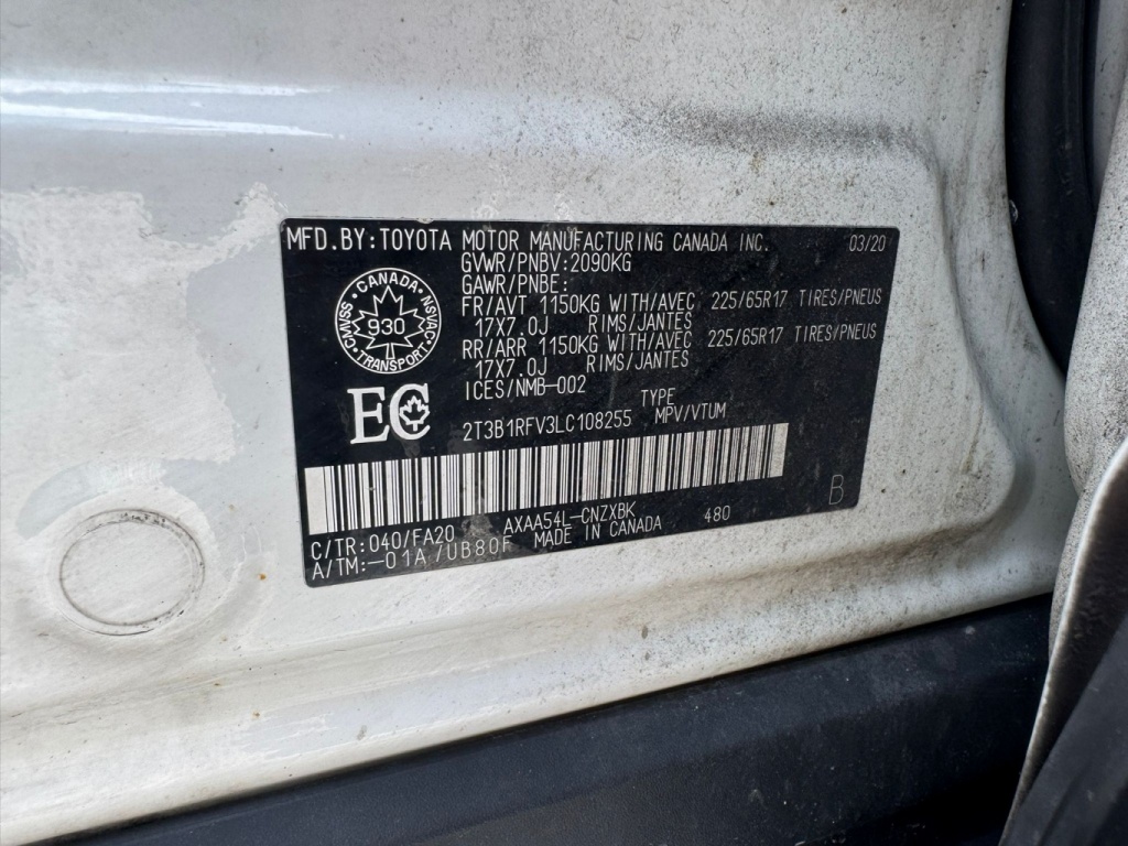 Toyota RAV4 LE 2020 — photo 17