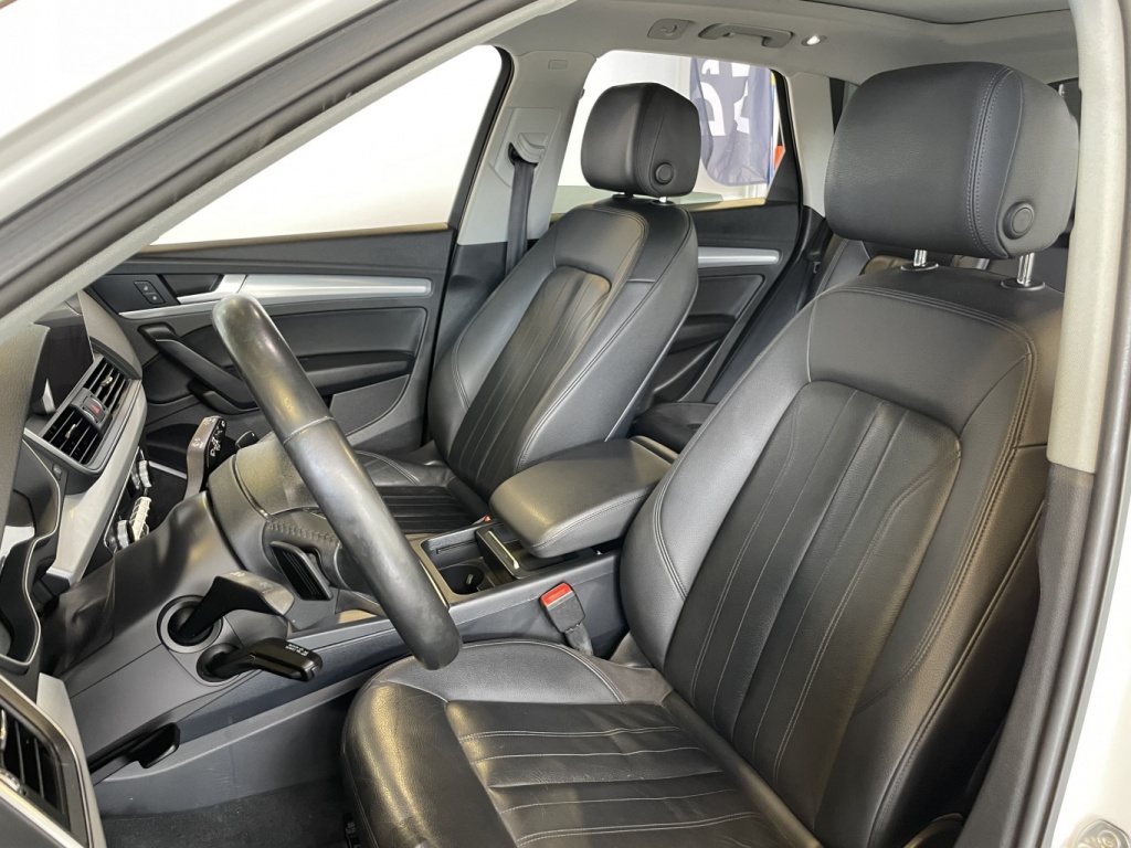Audi Q5 Progressiv 2018 — photo 17