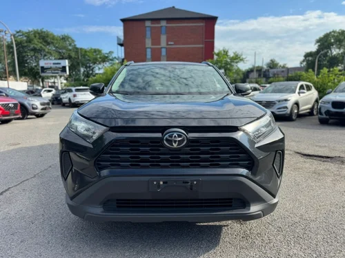 Toyota RAV4 LE 2019 — photo 15