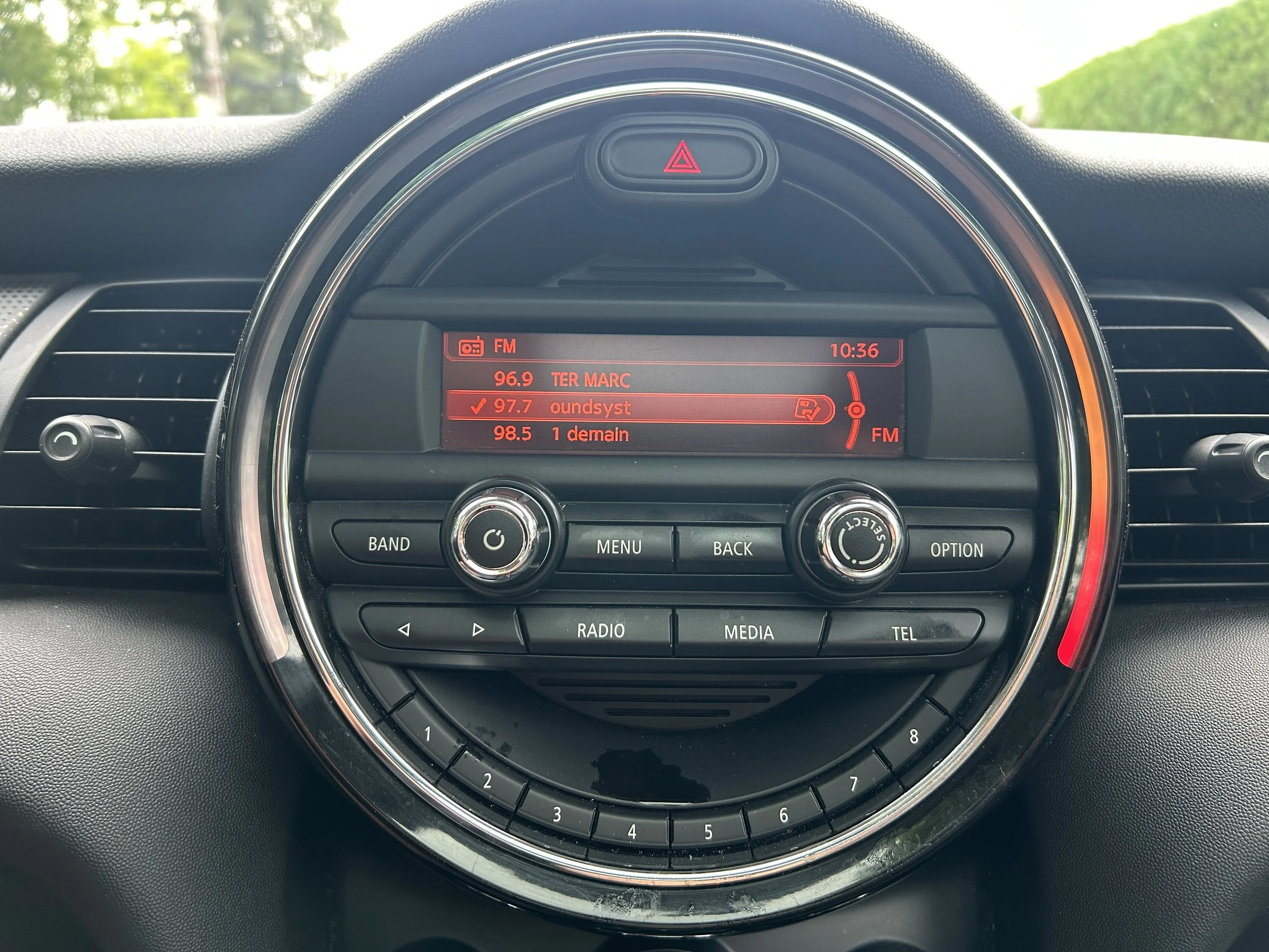 2015 Mini Cooper — photo 16