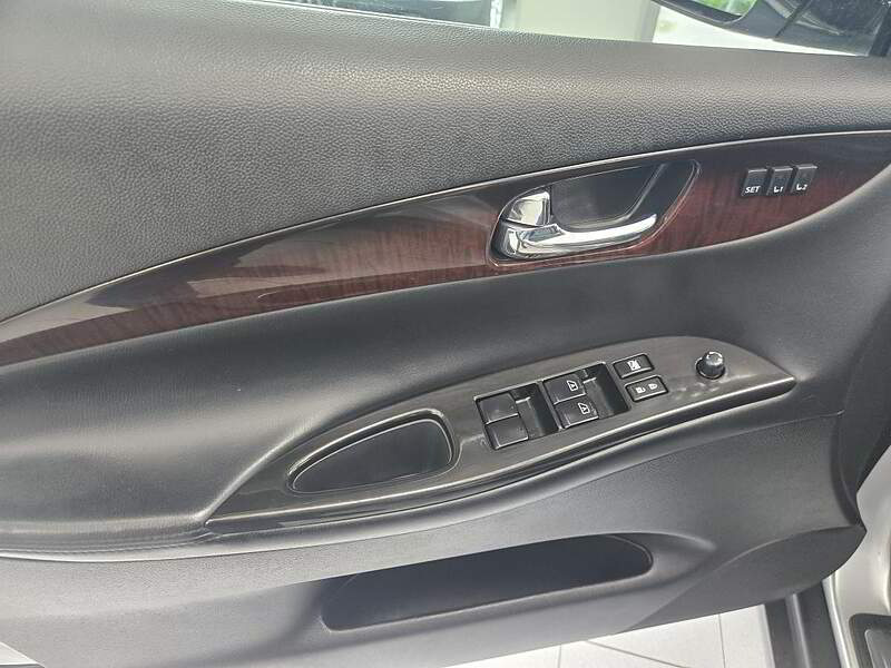 Infiniti QX50 2017 AWD / AUTO + TOIT + CAMERA + CUIR + BLUETOOTH + BAS KM +++ — photo 11