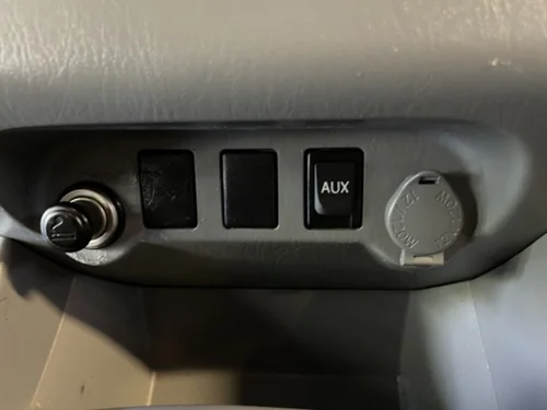 Toyota Tacoma  2010 — photo 21