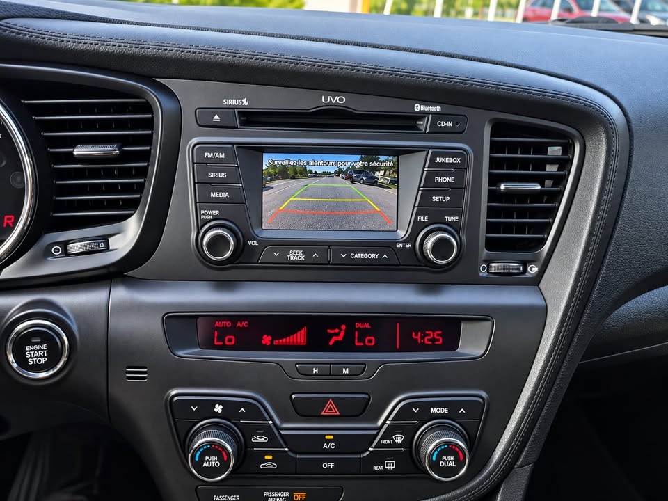 2013 Kia Optima — photo 13