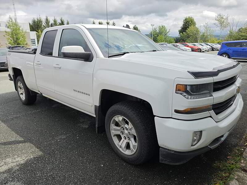 Chevrolet K1500 2019 LT / Z71 OFF ROAD / 6 PLACES + CAMERA + BLUETOOTH + BAS KM +++ — photo 2