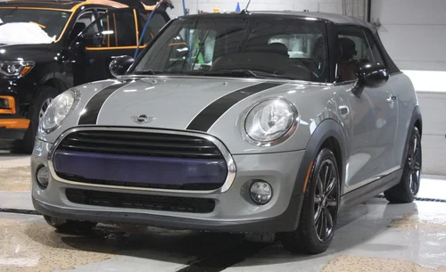 2017 MINI COOPER CONVERTIBLE — photo 3