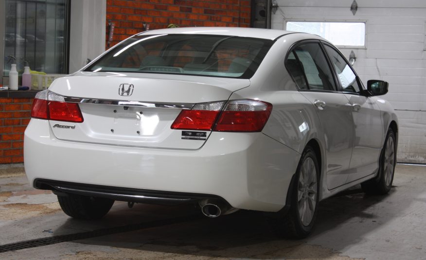2015 HONDA ACCORD LX — photo 6