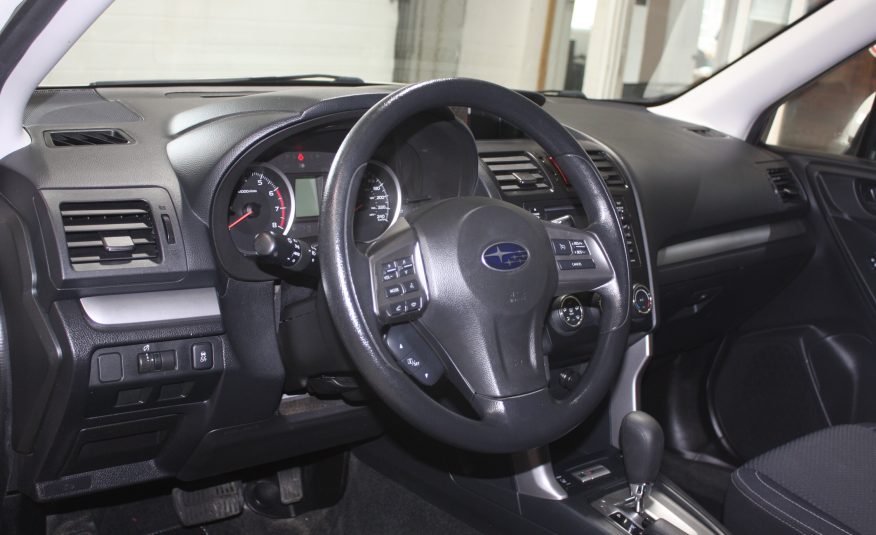 2015 SUBARU FORESTER 2.5i CONVENIENCE — photo 9