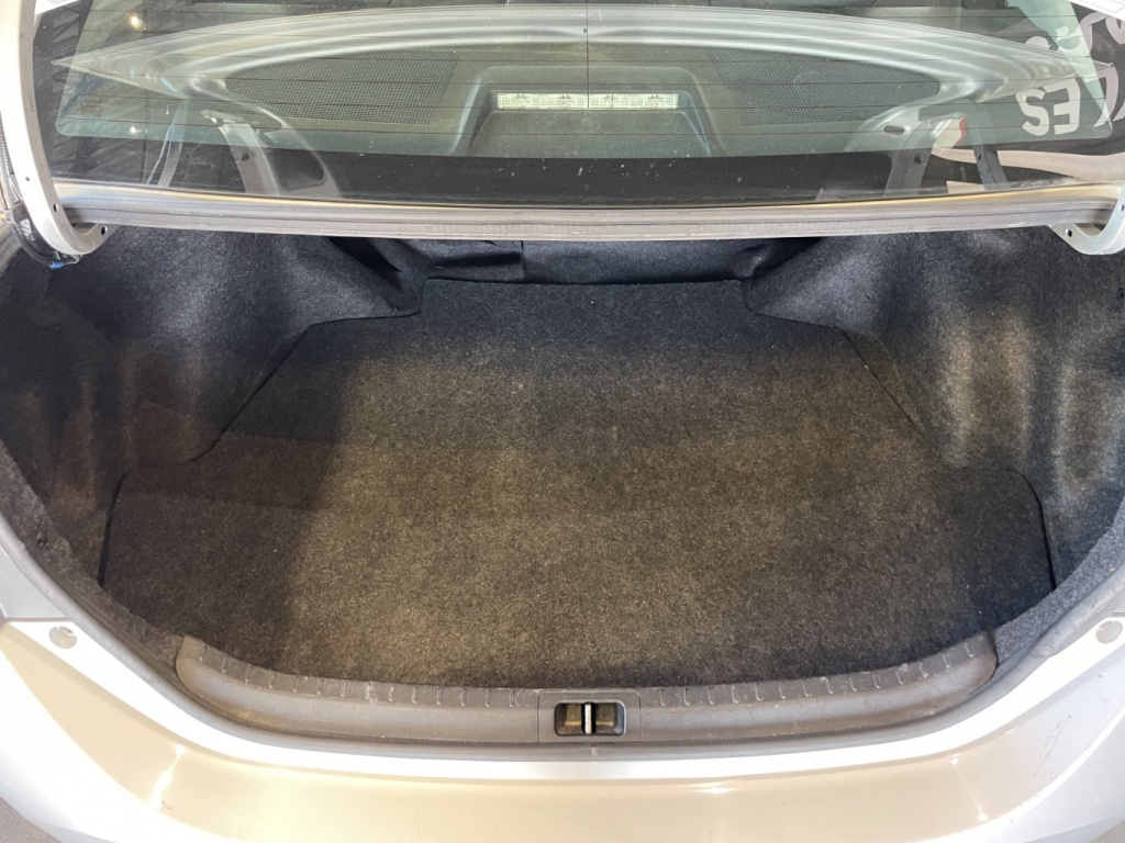 Toyota Corolla S 2015 — photo 9