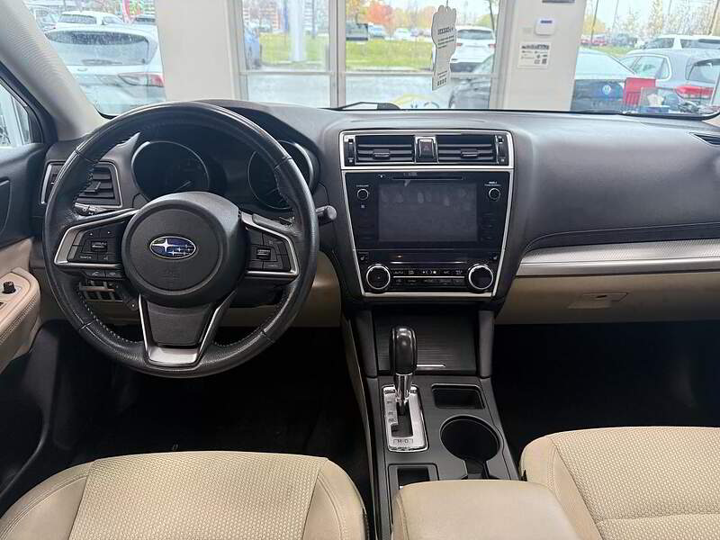 Subaru Outback 2018 TOURING / 2.5L / AUTO + AWD + TOIT + CAMERA + BAS KM +++ — photo 8