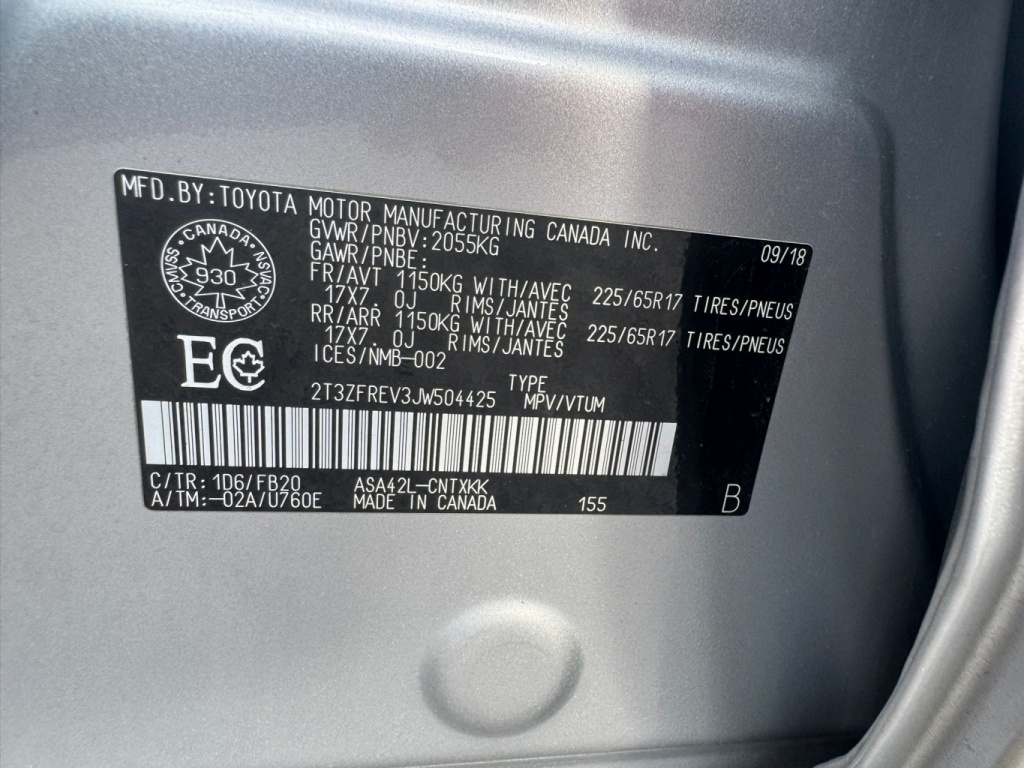 Toyota RAV4 LE 2018 — photo 18