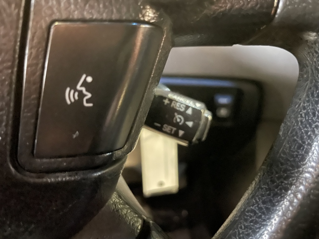 Toyota Tundra SR5 2010 — photo 22