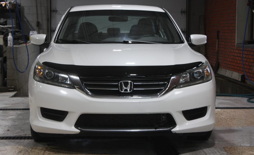 2015 HONDA ACCORD LX — photo 2