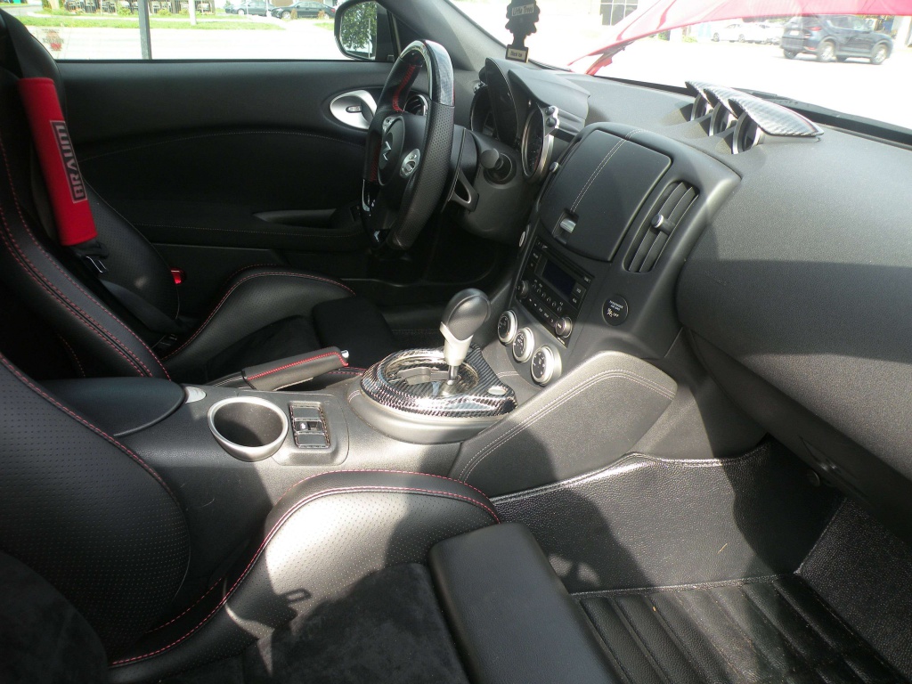Nissan 370Z Sport 2018 — photo 25