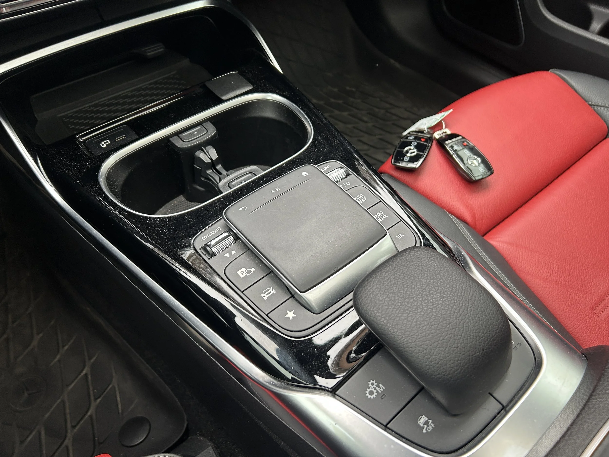 2021 Mercedes-Benz A35 AMG — photo 16