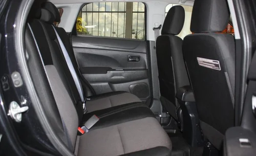 2017 MITSUBISHI RVR BLACK EDITION AWD — photo 7