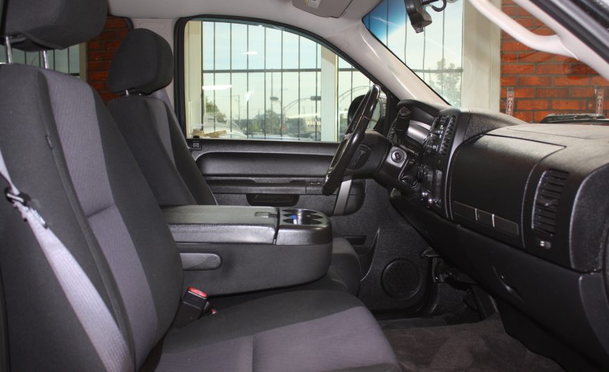 2013 CHEVROLET SILVERADO 1500 4X4 — photo 8