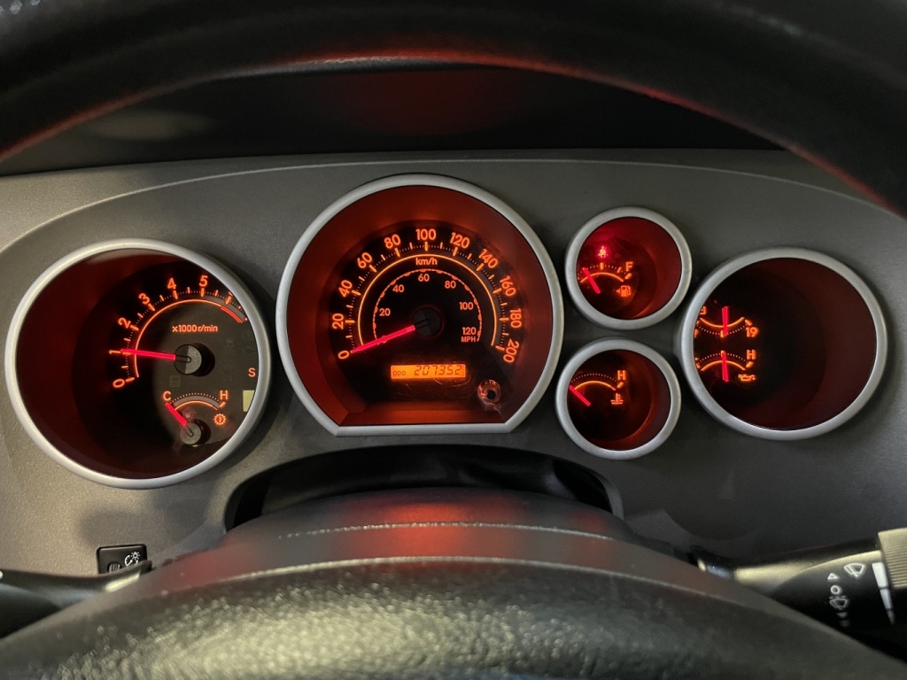 Toyota Tundra SR5 2010 — photo 20