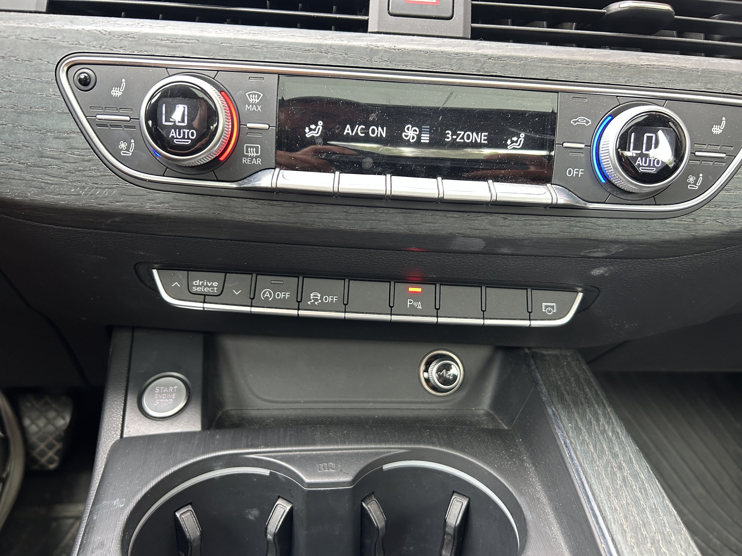 2017 Audi A4 Quattro Progressiv — Only 69,900 KM — photo 18