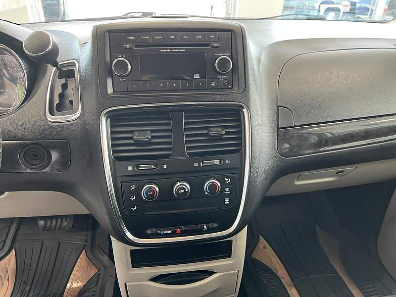 Dodge Grand Caravan 2017 Ensemble Valeur plus familiale 4 portes — photo 17