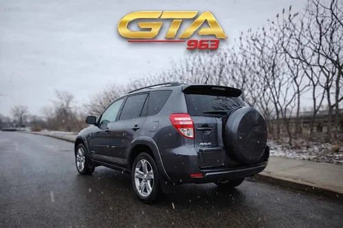 2012 Toyota Rav4 sport — photo 4