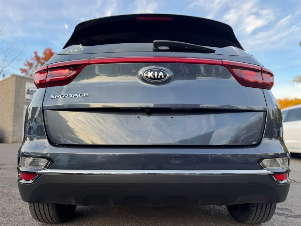 KIA Sportage LX 2022 — photo 10
