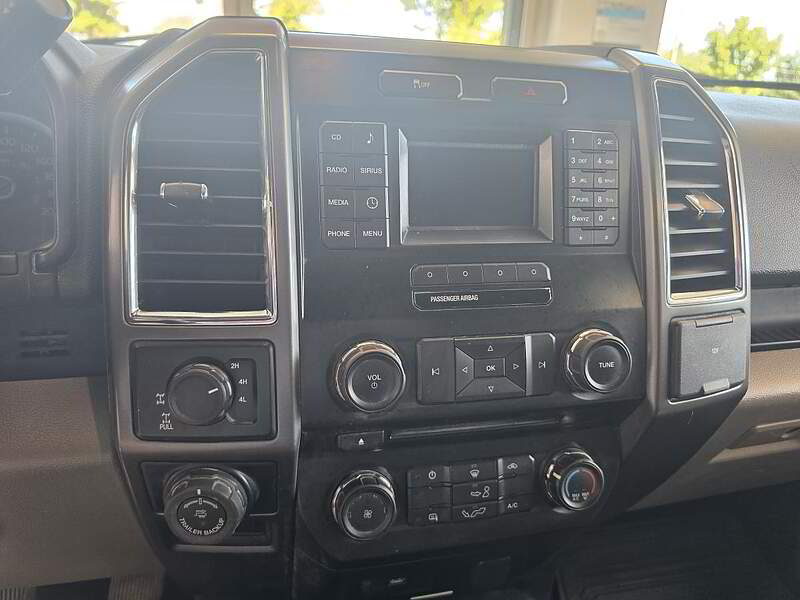 Ford F-150 2016 XLT / XTR / SUPERCREW / 4RM / CAMERA + BLUETOOTH +++ — photo 18