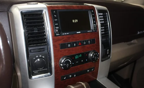 2011 RAM 1500 LARAMIE 4X4 — photo 11