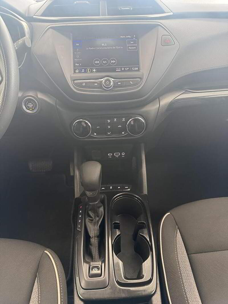 Chevrolet TrailBlazer 2023 LT / AWD + AUTO + CAMERA + BLUETOOTH ++++ — photo 12
