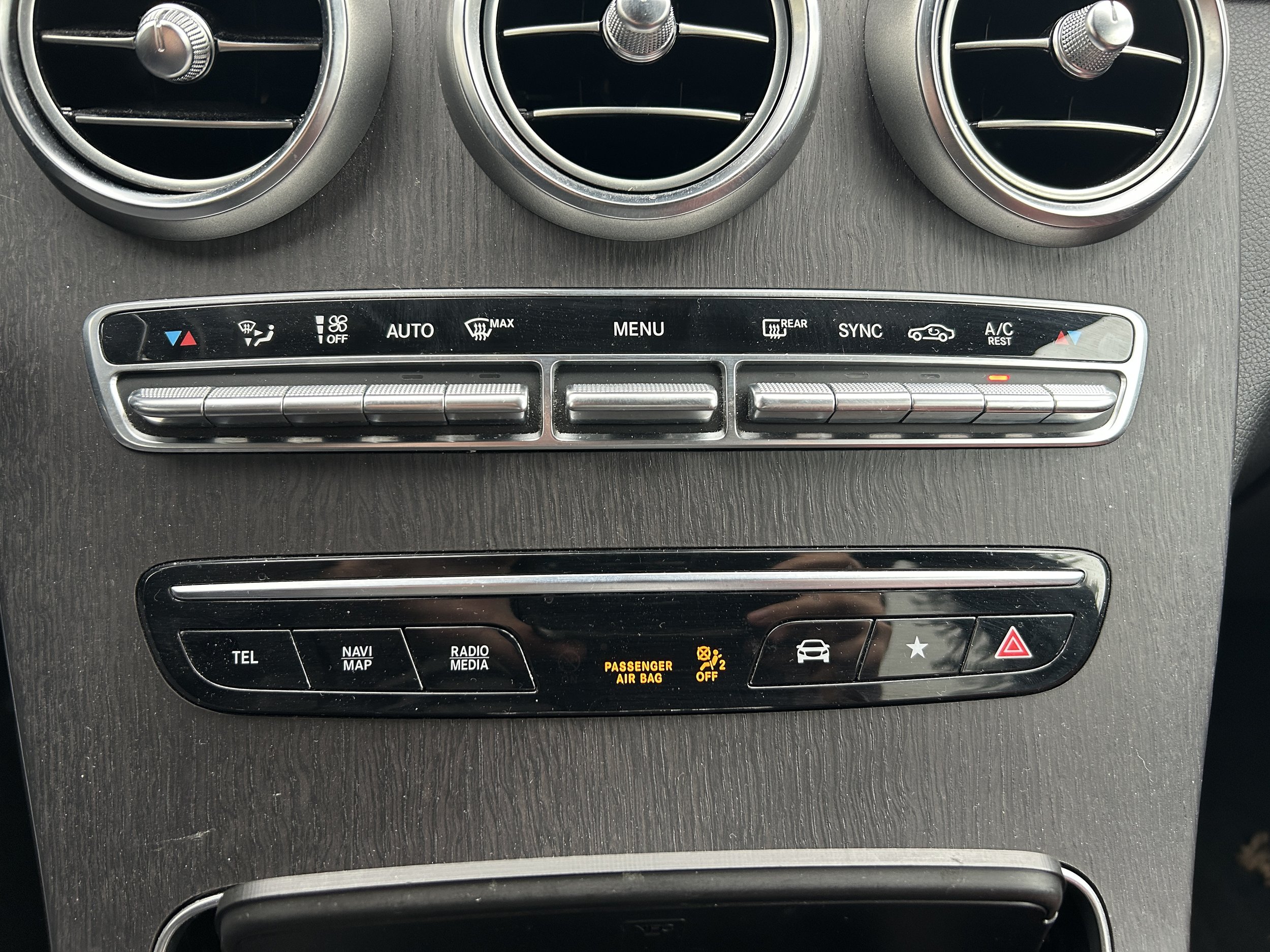 Mercedes-Benz GLC 43 AMG 2020 — photo 17