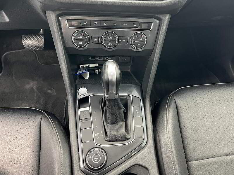 Volkswagen Tiguan 2019 COMFORTLINE / TOIT + CAMERA + CUIR + BLUETOOTH ++++ — photo 20
