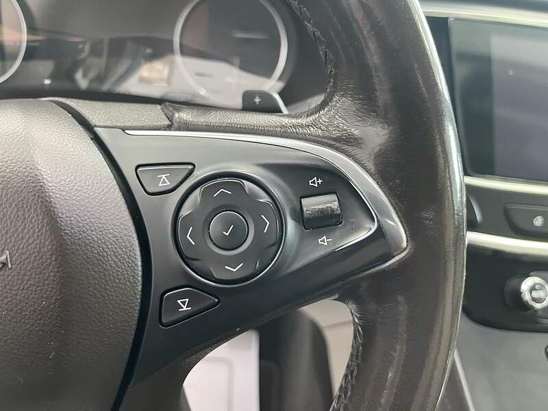 Buick LaCrosse 2017 CAMERA / CUIR + BLUETOOTH + BAS KM ++++ — photo 16