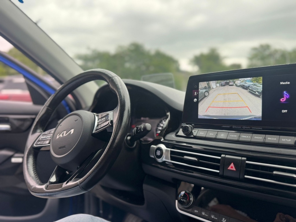 KIA Seltos SX Turbo 2022 — photo 17