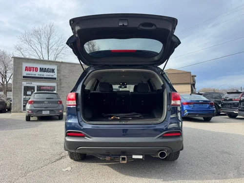 KIA Sorento LX+ 2 L turbo 2016 — photo 9