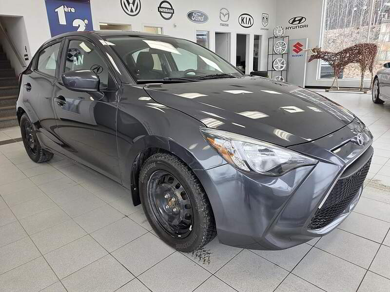 Toyota Yaris hatchback 2020 LE / AUTO + + CAMERA + BLUETOOTH +++ — photo 3