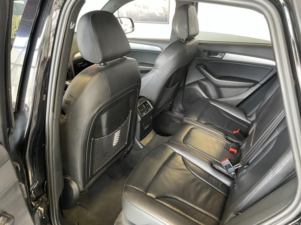 Audi Q5 2,0T Progressiv 2016 — photo 12