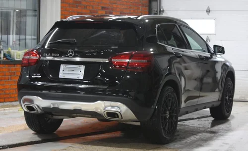 2019 MERCEDES GLA 250 4MATIC — photo 6