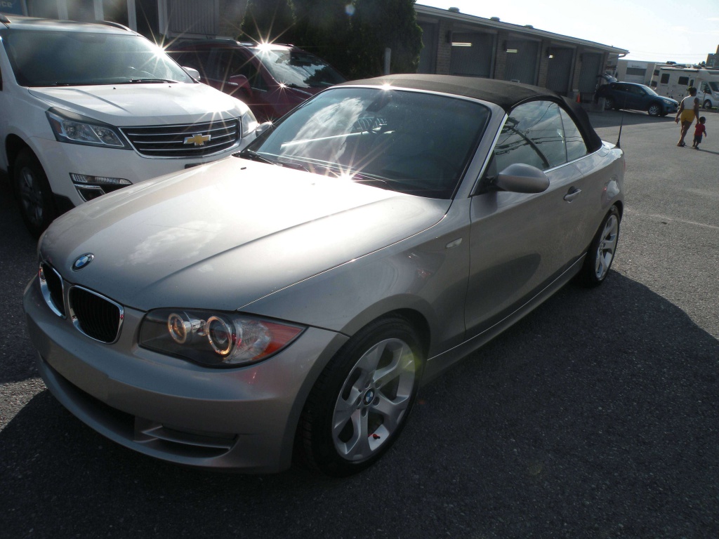 BMW Serie 1 128i 2009 — photo 2