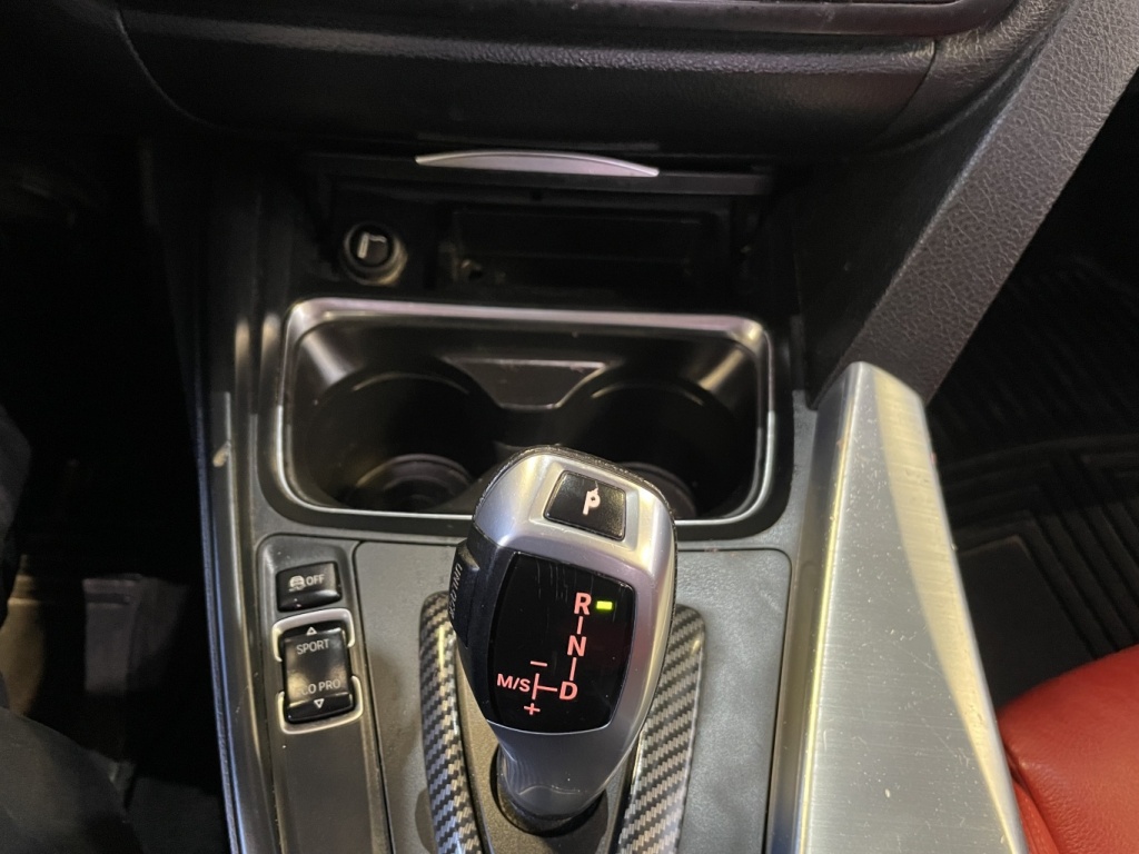 BMW Serie 3 320i xDrive 2014 — photo 26