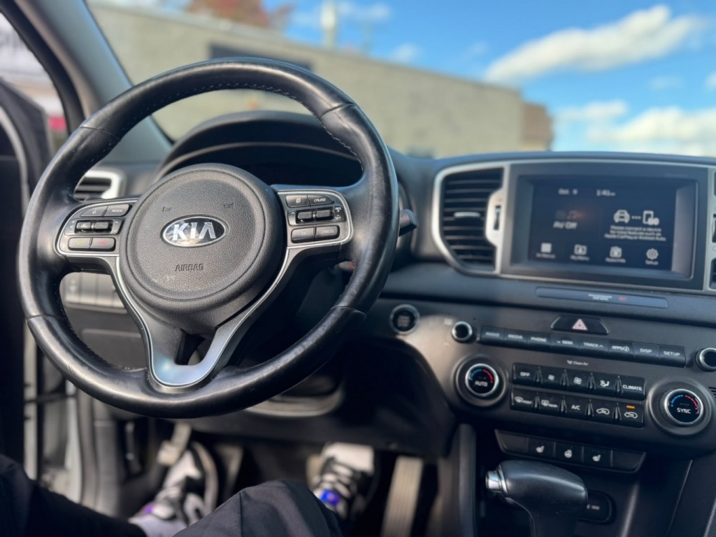 KIA Sportage EX 2018 — photo 13