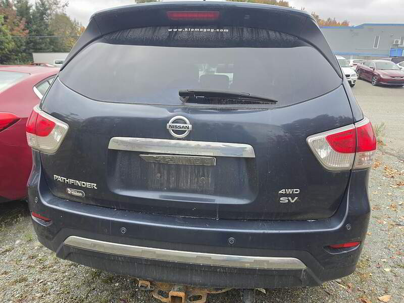 Nissan Pathfinder 2016 4 roues motrices 4 portes, SV — photo 5