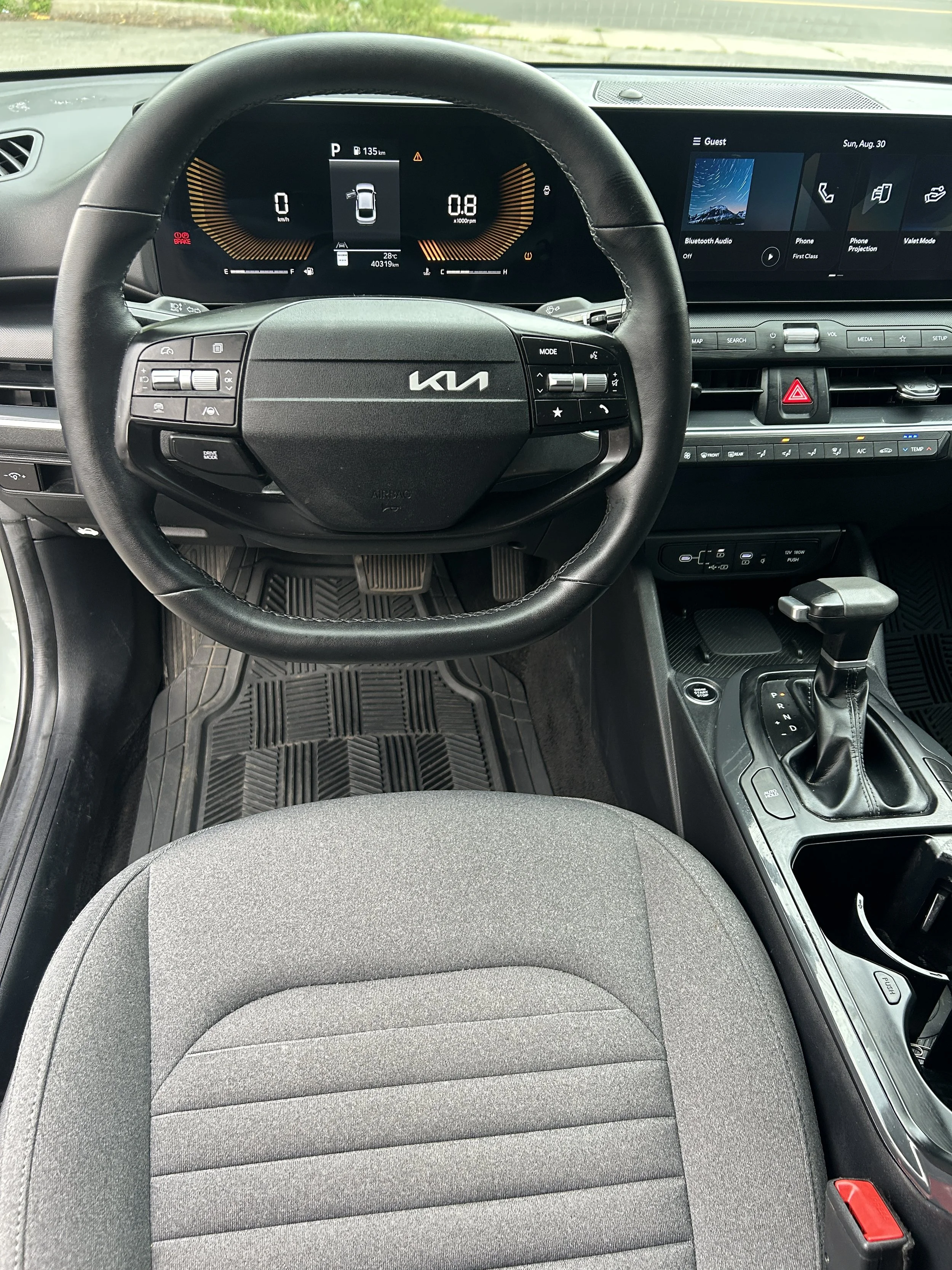 2025 Kia K4 — photo 13