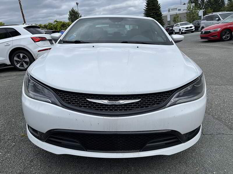 Chrysler 200 2016 S / TOIT PANO / CAMERA + CUIR + BLUETOOTH + BAS KM +++ — photo 10