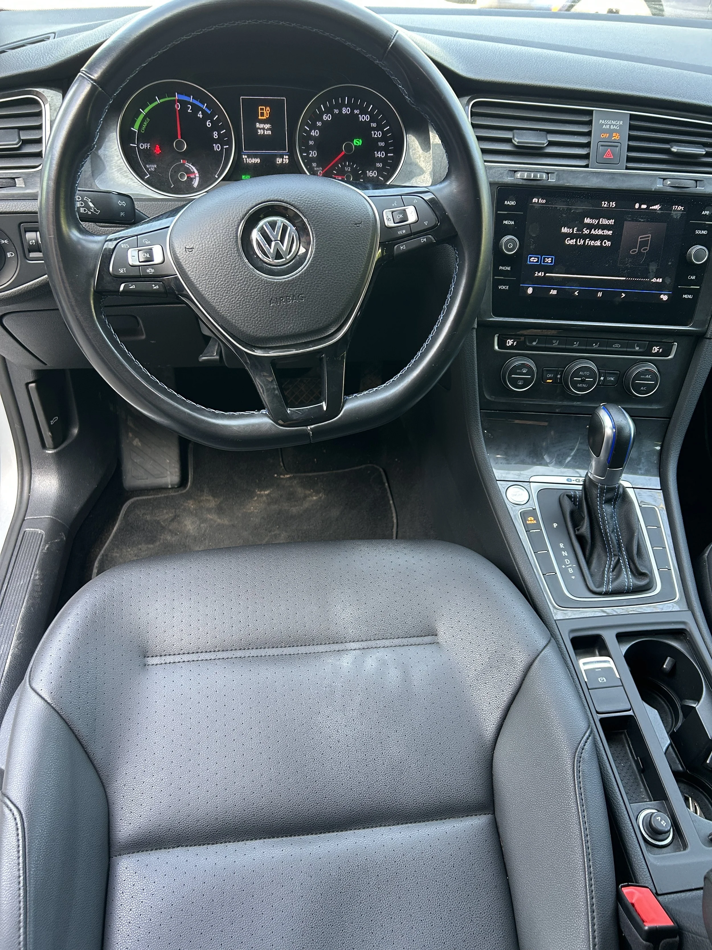 2019 Volkswagen e-Golf Comfortline — photo 13