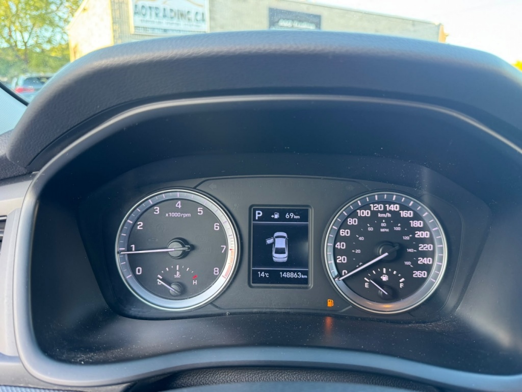 Hyundai Sonata GL 2018 — photo 16